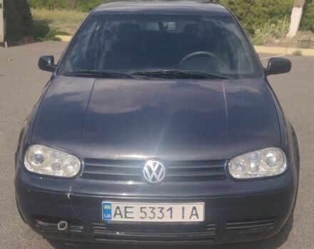 Синий Фольксваген Гольф, объемом двигателя 1.9 л и пробегом 500 тыс. км за 2000 $, фото 1 на Automoto.ua