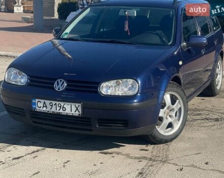 Синий Фольксваген Гольф, объемом двигателя 1.39 л и пробегом 280 тыс. км за 3400 $, фото 1 на Automoto.ua
