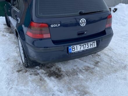 Синий Фольксваген Гольф, объемом двигателя 1.6 л и пробегом 300 тыс. км за 3500 $, фото 1 на Automoto.ua