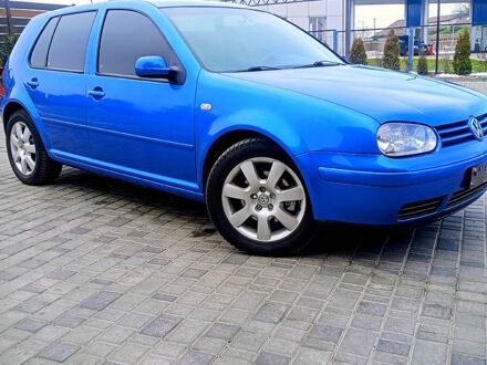 Синий Фольксваген Гольф, объемом двигателя 1.9 л и пробегом 327 тыс. км за 4899 $, фото 1 на Automoto.ua