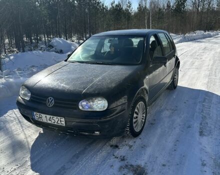 Синий Фольксваген Гольф, объемом двигателя 1.9 л и пробегом 290 тыс. км за 1900 $, фото 1 на Automoto.ua