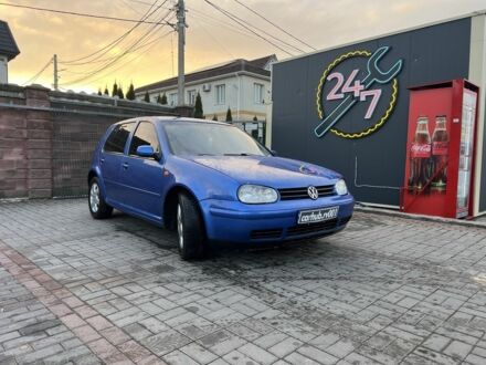 Синий Фольксваген Гольф, объемом двигателя 1.6 л и пробегом 208 тыс. км за 3500 $, фото 1 на Automoto.ua