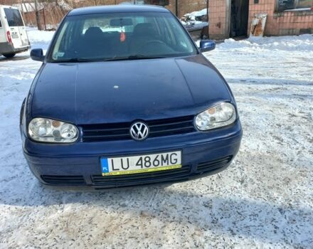 Синий Фольксваген Гольф, объемом двигателя 1 л и пробегом 229 тыс. км за 1650 $, фото 1 на Automoto.ua