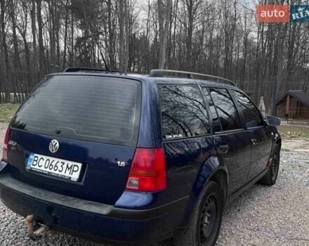 Синий Фольксваген Гольф, объемом двигателя 1.6 л и пробегом 400 тыс. км за 3500 $, фото 1 на Automoto.ua