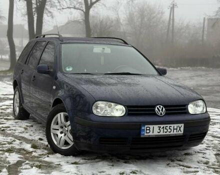 Синий Фольксваген Гольф, объемом двигателя 1.6 л и пробегом 218 тыс. км за 4200 $, фото 1 на Automoto.ua