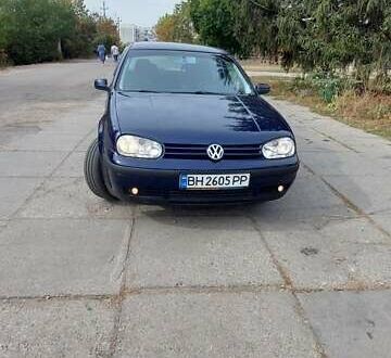 Синій Фольксваген Гольф, об'ємом двигуна 1.39 л та пробігом 236 тис. км за 4200 $, фото 1 на Automoto.ua