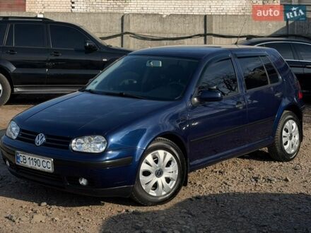 Синий Фольксваген Гольф, объемом двигателя 1.39 л и пробегом 273 тыс. км за 3950 $, фото 1 на Automoto.ua
