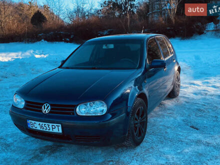 Синий Фольксваген Гольф, объемом двигателя 1.39 л и пробегом 220 тыс. км за 3150 $, фото 1 на Automoto.ua