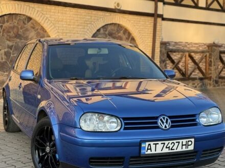 Синий Фольксваген Гольф, объемом двигателя 1.6 л и пробегом 175 тыс. км за 4300 $, фото 1 на Automoto.ua