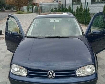 Синій Фольксваген Гольф, об'ємом двигуна 1.6 л та пробігом 320 тис. км за 4300 $, фото 1 на Automoto.ua