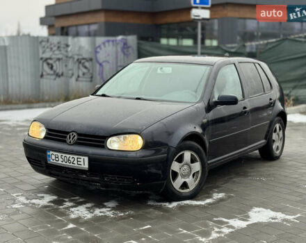 Синий Фольксваген Гольф, объемом двигателя 1.6 л и пробегом 291 тыс. км за 3800 $, фото 1 на Automoto.ua