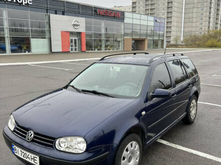 Синий Фольксваген Гольф, объемом двигателя 1.6 л и пробегом 275 тыс. км за 4200 $, фото 1 на Automoto.ua