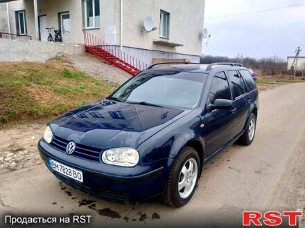 Синий Фольксваген Гольф, объемом двигателя 2 л и пробегом 241 тыс. км за 4200 $, фото 1 на Automoto.ua