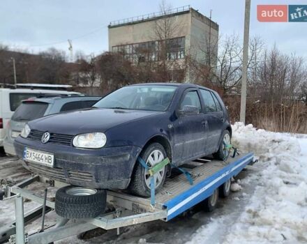 Синий Фольксваген Гольф, объемом двигателя 1.6 л и пробегом 260 тыс. км за 1800 $, фото 1 на Automoto.ua