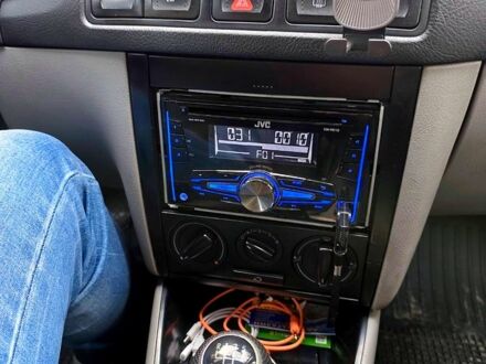 Синій Фольксваген Гольф, об'ємом двигуна 1.4 л та пробігом 230 тис. км за 4800 $, фото 1 на Automoto.ua