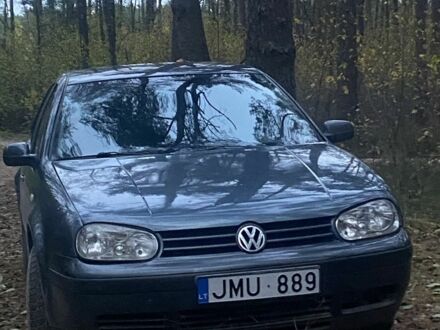 Синий Фольксваген Гольф, объемом двигателя 1.9 л и пробегом 370 тыс. км за 1500 $, фото 1 на Automoto.ua