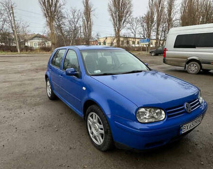 Синий Фольксваген Гольф, объемом двигателя 1.39 л и пробегом 280 тыс. км за 3000 $, фото 1 на Automoto.ua