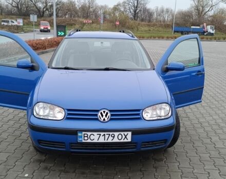 Синий Фольксваген Гольф, объемом двигателя 1.4 л и пробегом 236 тыс. км за 3550 $, фото 1 на Automoto.ua