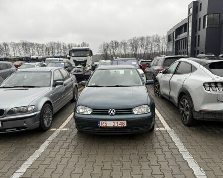 Синий Фольксваген Гольф, объемом двигателя 1.4 л и пробегом 210 тыс. км за 3750 $, фото 1 на Automoto.ua