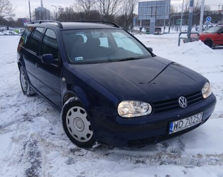 Синий Фольксваген Гольф, объемом двигателя 0 л и пробегом 300 тыс. км за 1850 $, фото 1 на Automoto.ua