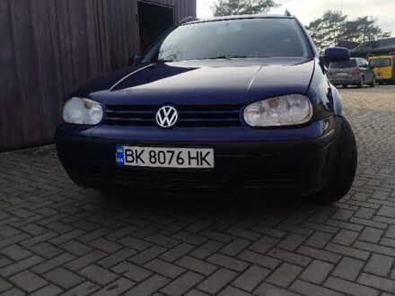 Синій Фольксваген Гольф, об'ємом двигуна 1.6 л та пробігом 300 тис. км за 3800 $, фото 1 на Automoto.ua