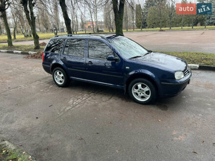 Синий Фольксваген Гольф, объемом двигателя 1.9 л и пробегом 352 тыс. км за 4099 $, фото 1 на Automoto.ua