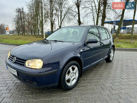 Синий Фольксваген Гольф, объемом двигателя 1.39 л и пробегом 210 тыс. км за 4000 $, фото 1 на Automoto.ua
