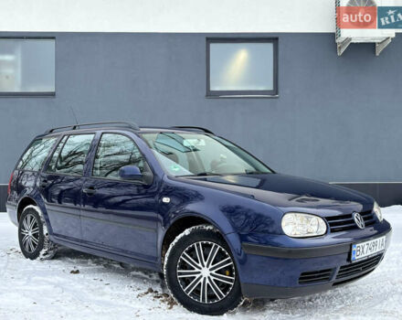 Синий Фольксваген Гольф, объемом двигателя 1.6 л и пробегом 227 тыс. км за 4700 $, фото 1 на Automoto.ua