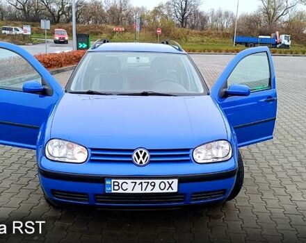Синий Фольксваген Гольф, объемом двигателя 1.4 л и пробегом 236 тыс. км за 3550 $, фото 1 на Automoto.ua