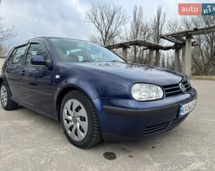 Синий Фольксваген Гольф, объемом двигателя 1.39 л и пробегом 270 тыс. км за 3400 $, фото 1 на Automoto.ua