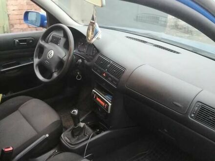 Фольксваген Гольф 2001 в Терновке на Automoto.ua Синий Фольксваген Гольф, объемом двигателя 1.39 л и пробегом 212 тыс. км за 2500 $, фото 1 на Automoto.ua