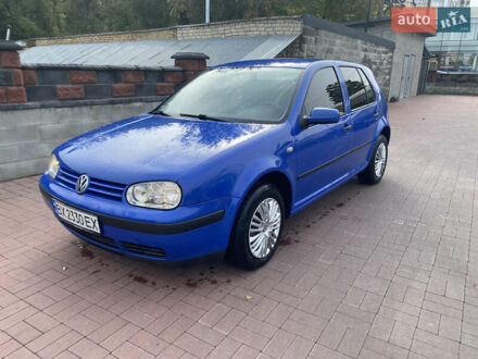 Фольксваген Гольф 2001 в Остоге на Automoto.ua Синий Фольксваген Гольф, объемом двигателя 1.39 л и пробегом 279 тыс. км за 3650 $, фото 1 на Automoto.ua