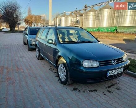 Синий Фольксваген Гольф, объемом двигателя 1.9 л и пробегом 300 тыс. км за 5000 $, фото 1 на Automoto.ua