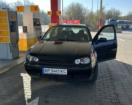 Синий Фольксваген Гольф, объемом двигателя 1.6 л и пробегом 258 тыс. км за 4850 $, фото 1 на Automoto.ua