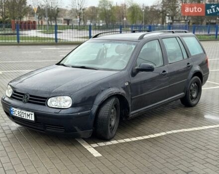 Синий Фольксваген Гольф, объемом двигателя 1.6 л и пробегом 206 тыс. км за 2777 $, фото 1 на Automoto.ua