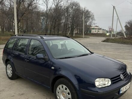 Синій Фольксваген Гольф, об'ємом двигуна 1.4 л та пробігом 240 тис. км за 4200 $, фото 1 на Automoto.ua