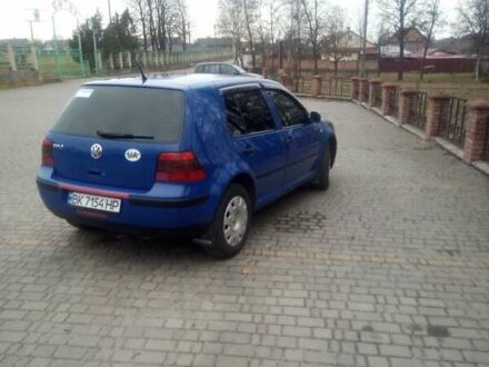 Фольксваген Гольф 2001 в Владимирце на Automoto.ua Синий Фольксваген Гольф, объемом двигателя 1.6 л и пробегом 320 тыс. км за 4500 $, фото 1 на Automoto.ua