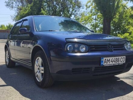 Синий Фольксваген Гольф, объемом двигателя 1.9 л и пробегом 360 тыс. км за 4488 $, фото 1 на Automoto.ua
