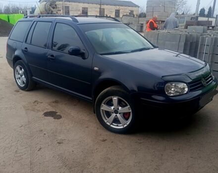 Синий Фольксваген Гольф, объемом двигателя 1.9 л и пробегом 300 тыс. км за 2650 $, фото 1 на Automoto.ua