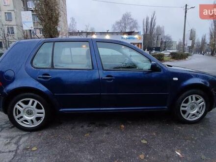 Синий Фольксваген Гольф, объемом двигателя 1.6 л и пробегом 225 тыс. км за 4700 $, фото 1 на Automoto.ua