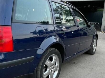 Синій Фольксваген Гольф, об'ємом двигуна 1.4 л та пробігом 299 тис. км за 3700 $, фото 1 на Automoto.ua