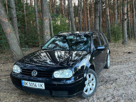 Фольксваген Гольф 2002 в Луцке на Automoto.ua Синий Фольксваген Гольф, объемом двигателя 1.6 л и пробегом 333 тыс. км за 3800 $, фото 1 на Automoto.ua