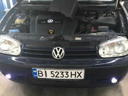 Синий Фольксваген Гольф, объемом двигателя 1.6 л и пробегом 276 тыс. км за 5400 $, фото 1 на Automoto.ua