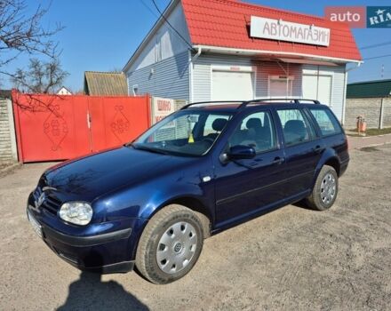 Синий Фольксваген Гольф, объемом двигателя 1.39 л и пробегом 221 тыс. км за 4200 $, фото 1 на Automoto.ua