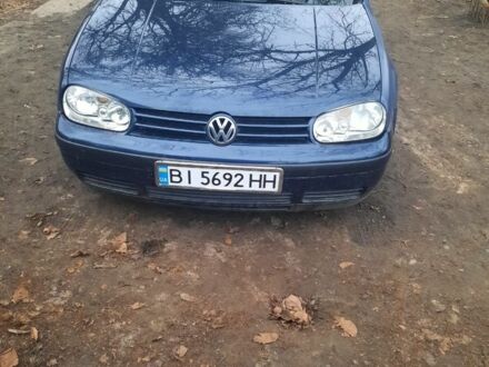 Синий Фольксваген Гольф, объемом двигателя 1.6 л и пробегом 215 тыс. км за 4000 $, фото 1 на Automoto.ua