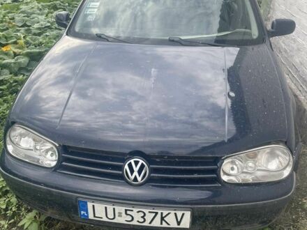 Синий Фольксваген Гольф, объемом двигателя 1.4 л и пробегом 200 тыс. км за 712 $, фото 1 на Automoto.ua