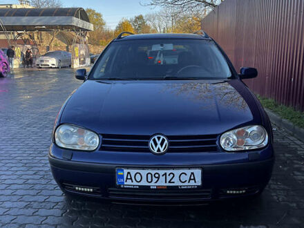 Синий Фольксваген Гольф, объемом двигателя 1.9 л и пробегом 397 тыс. км за 4200 $, фото 1 на Automoto.ua