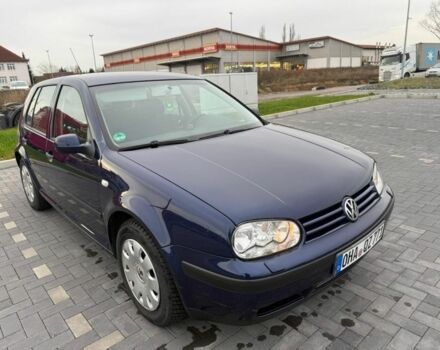 Синий Фольксваген Гольф, объемом двигателя 1.6 л и пробегом 263 тыс. км за 4500 $, фото 1 на Automoto.ua