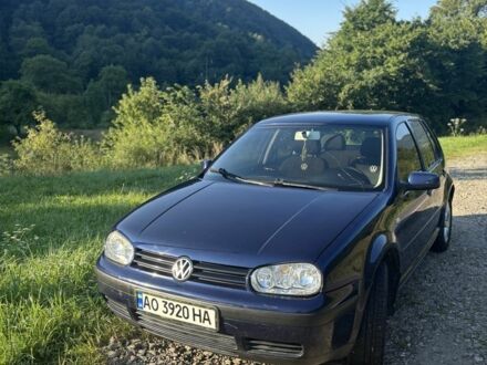 Синий Фольксваген Гольф, объемом двигателя 1.9 л и пробегом 372 тыс. км за 4450 $, фото 1 на Automoto.ua