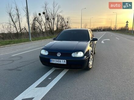 Синий Фольксваген Гольф, объемом двигателя 1.6 л и пробегом 250 тыс. км за 4350 $, фото 1 на Automoto.ua